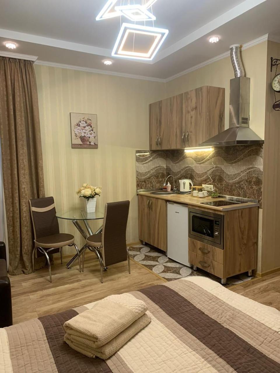 Apartment On L.Meskhishvili Turn Tbilisi Exterior foto